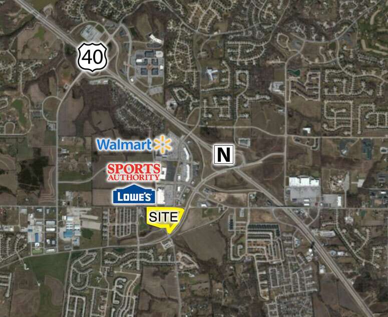 Shoppes at Hawk Ridge