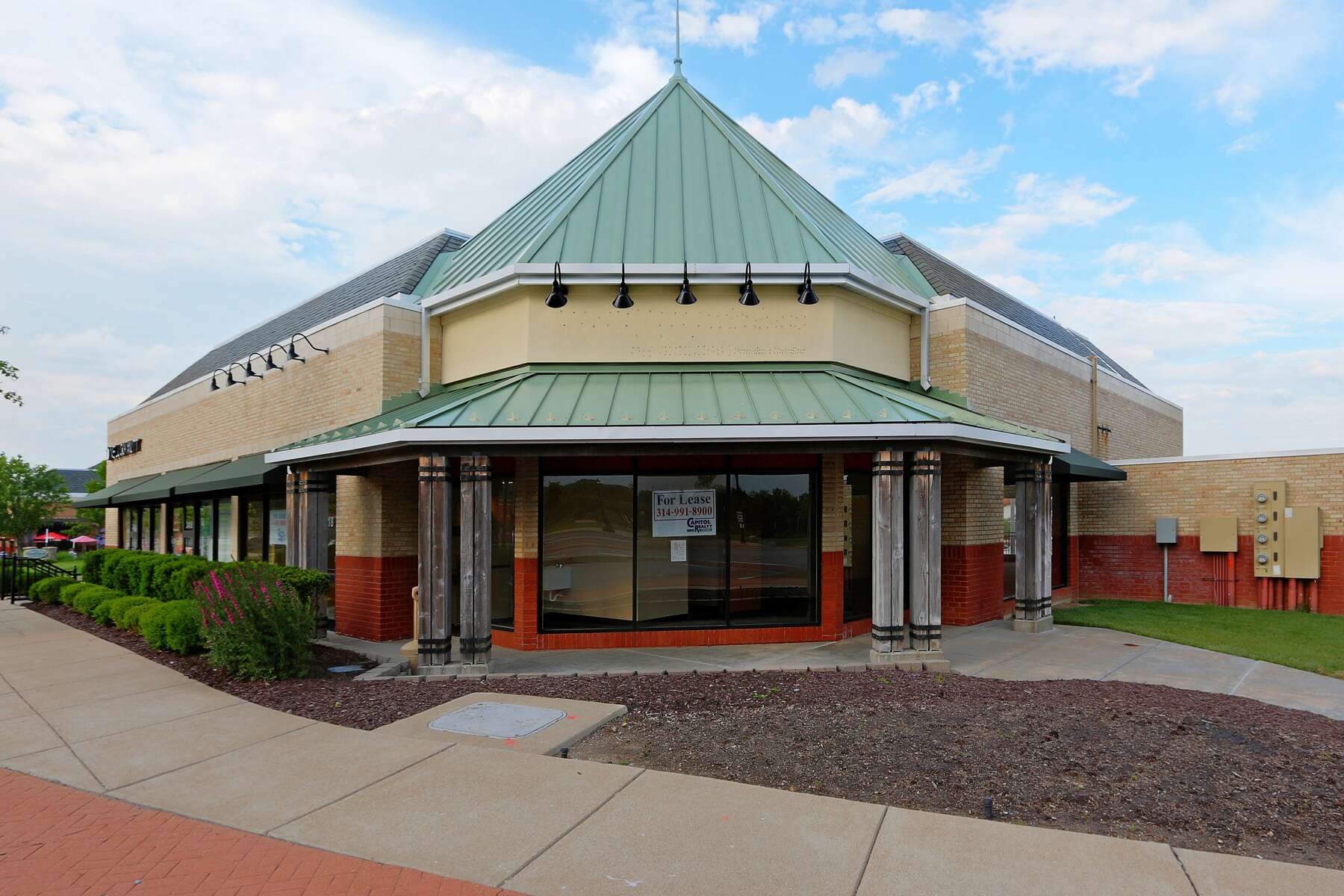 Dierbergs Town Center