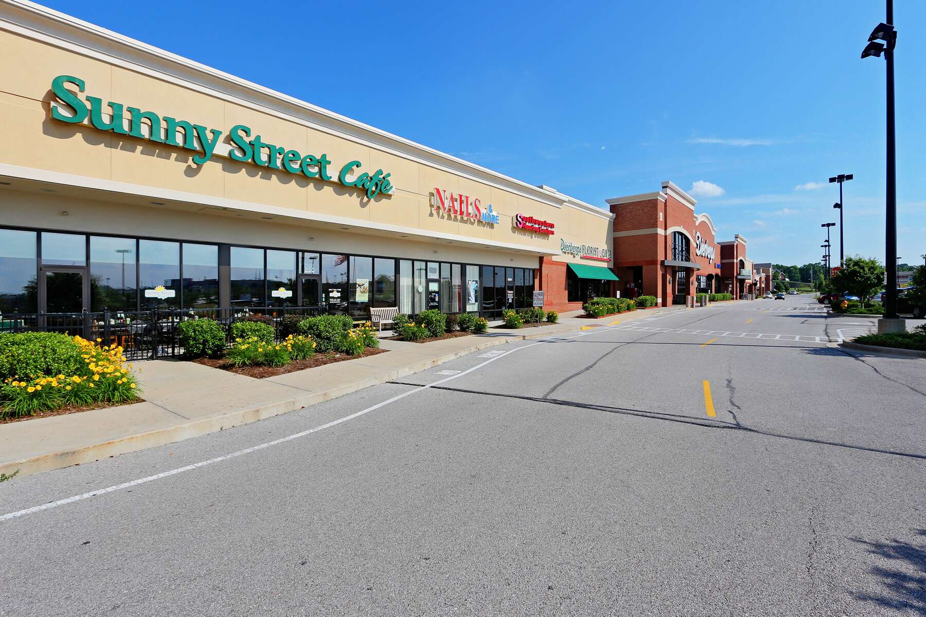 Dierbergs Arnold Commons